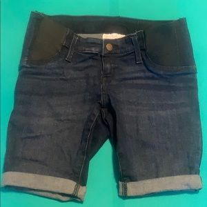 Euc Isabel maternity Bermuda shorts